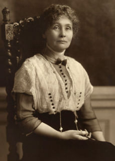 A Short Biography of Emmeline Pankhurst