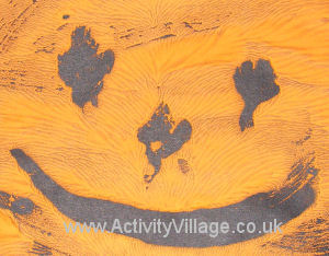 Halloween prints, pumpkin detail