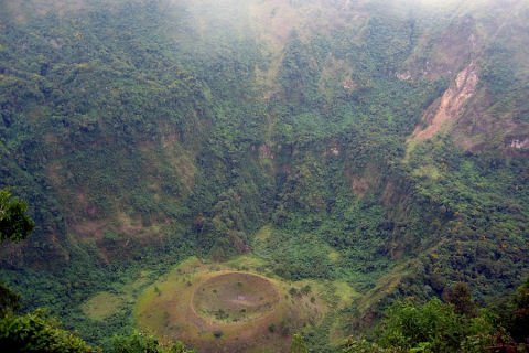 El Boqueron volcano crater, high in the rain forest mist