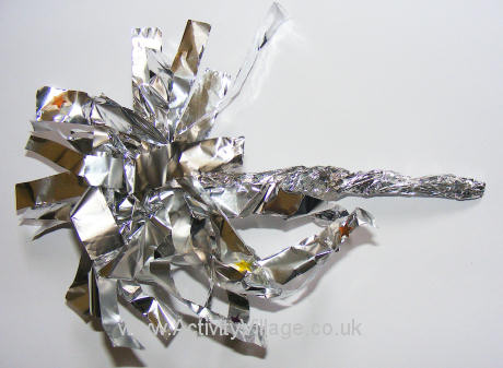 Kitchen foil sparklers, Bonfire Night crafts