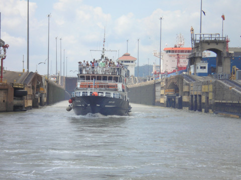 Panama, Panama Canal