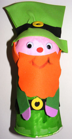 Paper cup leprechaun craft