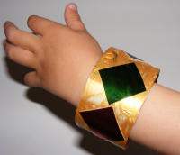 Sparkly paper bangle 2