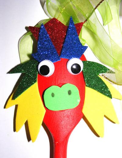 Wooden spoon dragon puppet craft - head detail