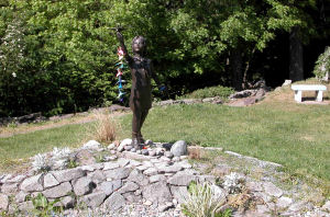 Peace Park Sadako statue