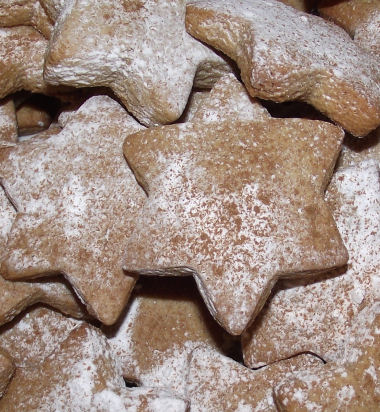 Cinnamon bread stars