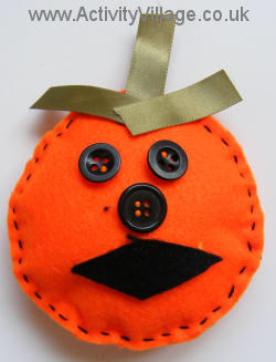 Felt toy jackolantern