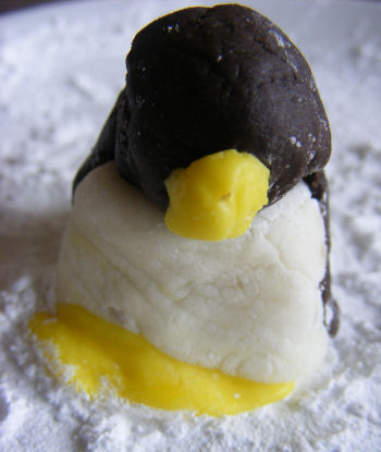 Fondant penguins