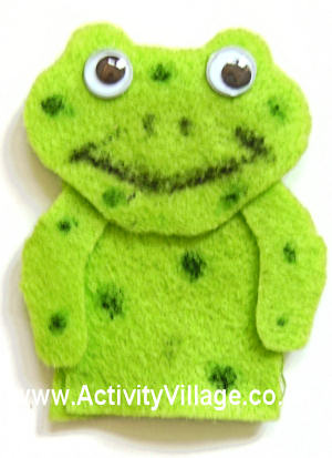Frog finger puppet craft
