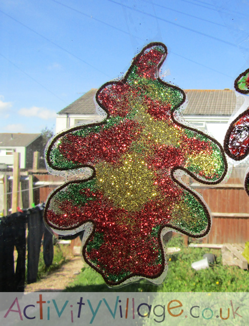 Glittery Suncatcher Autumn Leaf