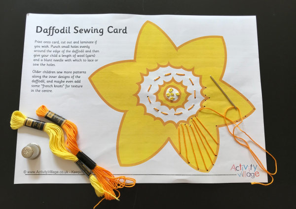 Here's our daffodil lacing card in action!