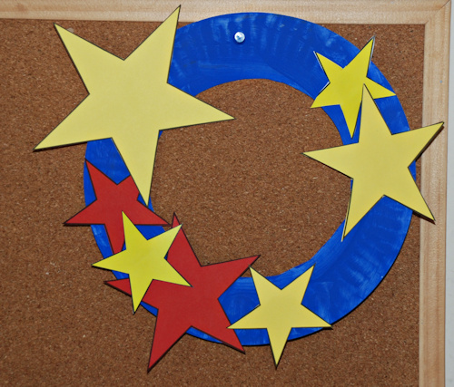 Star wreath pinned on noticeboard