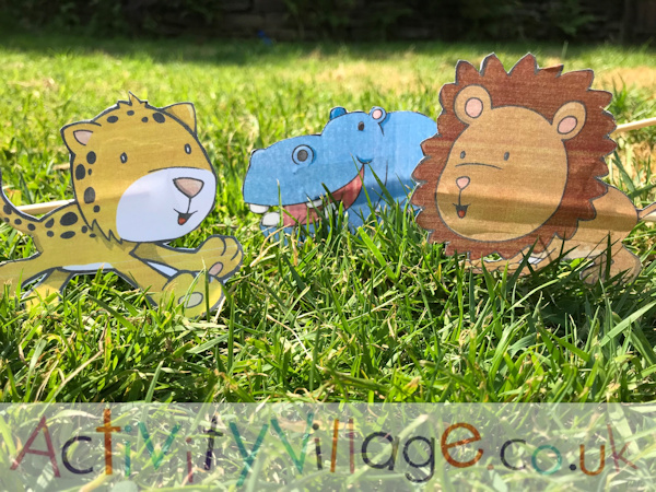 Finger puppet friends in the sun!