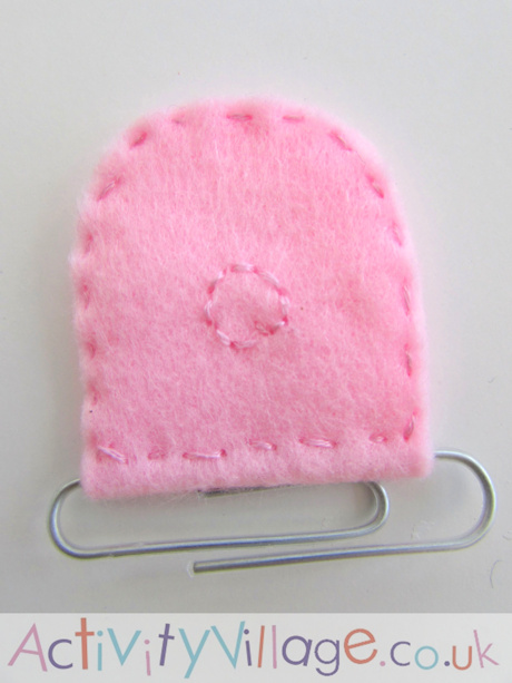 Felt pig bookmark