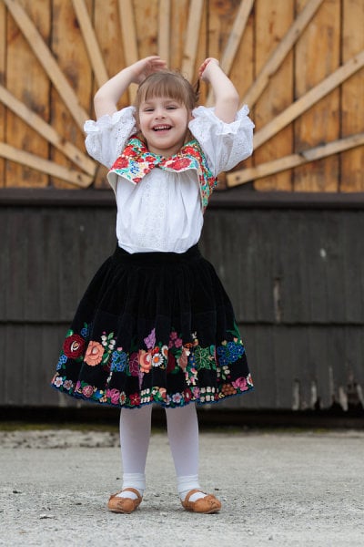 A little girl in traditional costume