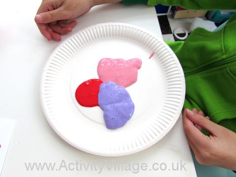 Marbled heart card - blobs of paint on the plate