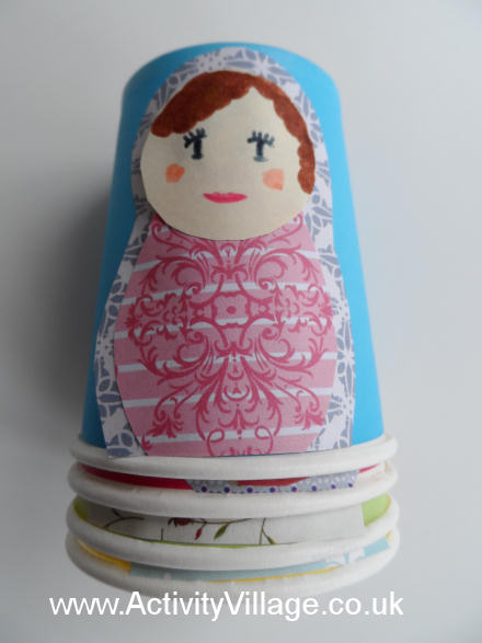 Paper cup Matryoshka dolls 3