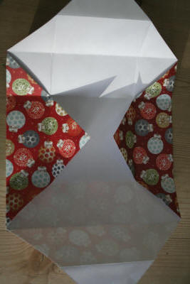 Origami gift box 12