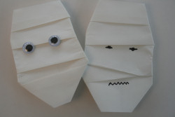 origami mummy