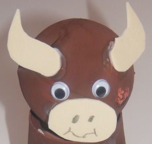 Paper cup ox craft