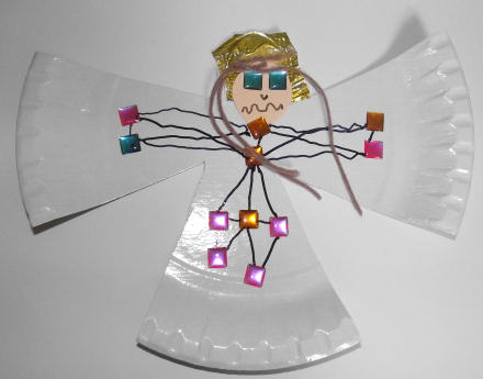 Paper plate angel