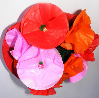 Tissue paper flowers bouquet