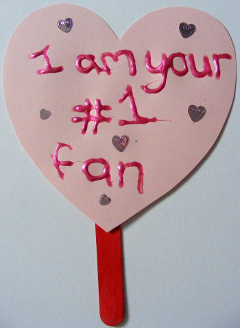Valentine fan craft for kids