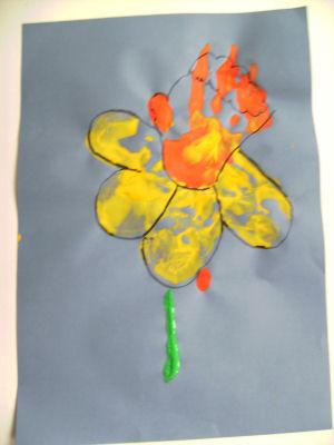 Handprint daffodil