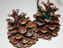 Glittery Pinecone Decorations