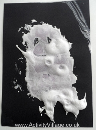 Puffy Paint Ghost