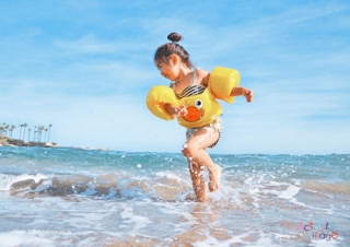 Sea Paddling Poster